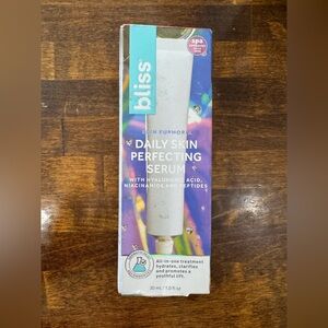 Bliss Daily Skin Perfecting Serum - Blue and White